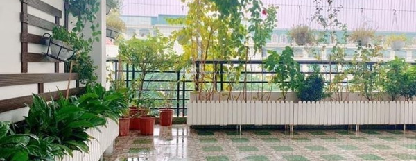 5 phòng ngủ, bán biệt thự, bán ngay với giá phải chăng từ 18.5 tỷ với diện tích tiêu chuẩn 162m2 tọa lạc gần Nguyễn Văn Lộc, Mộ Lao-03