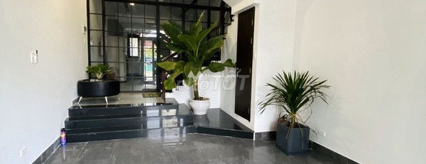 Cho thuê nhà tọa lạc ngay trên Sơn Trà, Đà Nẵng, thuê ngay với giá siêu rẻ từ 17 triệu/tháng toàn bộ khu vực có diện tích 80m2, nhà này gồm có 3 PN-02