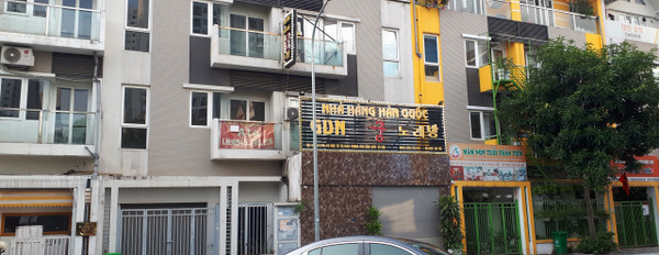 Cho thuê shophouse dự án A10 Nam Trung Yên, 90m2 và 75m2-03