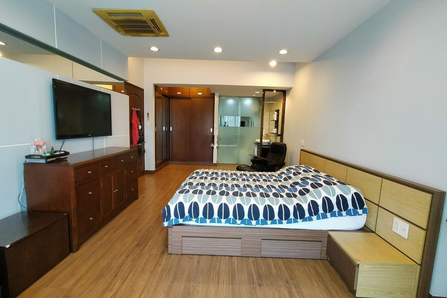 Diện tích 192m2, bán chung cư bán ngay với giá cực sốc từ 14 tỷ tọa lạc gần Nguyễn Đức Cảnh, Quận 7, trong căn này 3 phòng ngủ, 2 WC khu vực dân cư-01