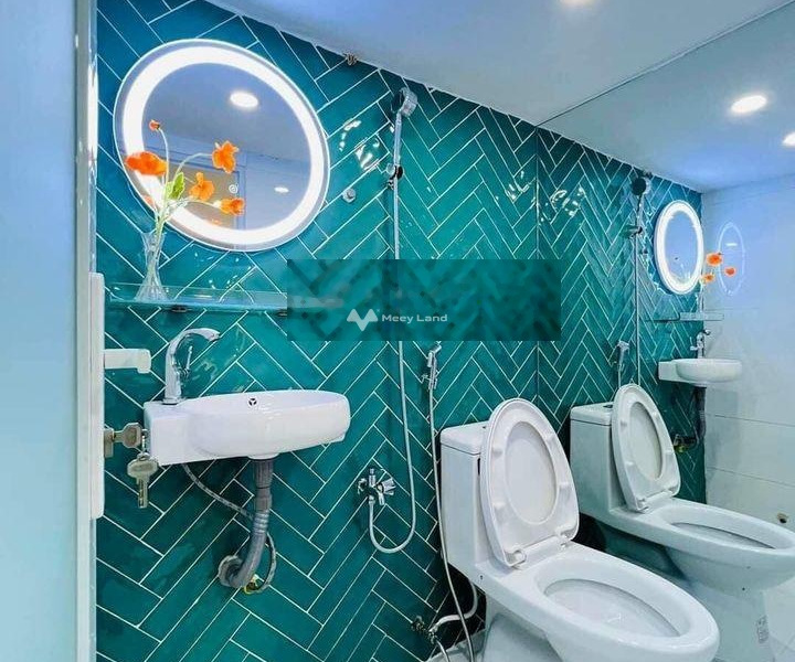 Diện tích khoảng 65m2 bán nhà ở Phường 10, Hồ Chí Minh nhà này gồm có 4 PN 3 WC vị trí thuận lợi-01