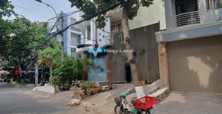 Vị trí mặt tiền tọa lạc trên Đường Số 30, Hồ Chí Minh bán nhà bán ngay với giá quy định 11.5 tỷ nhà nhìn chung có 4 phòng ngủ 4 WC-03