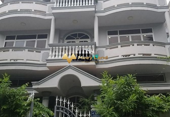 Cho thuê biệt thự vị trí mặt tiền tọa lạc ngay trên Quận Phú Nhuận, Hồ Chí Minh