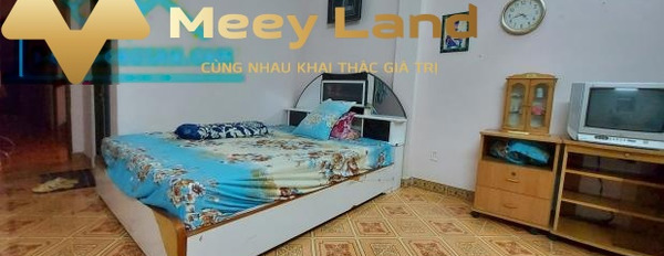 Ở Đường Trần Văn Hoàng, Hồ Chí Minh, bán nhà, giá bán tốt bất ngờ 10.6 tỷ dt 60 m2, trong nhà nhìn chung có 5 phòng ngủ hỗ trợ mọi thủ tục miễn phí-03