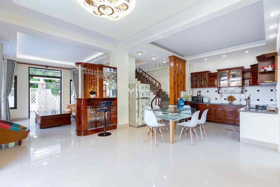 Trong nhà này 3 phòng ngủ, cho thuê nhà, giá bàn giao chỉ 3.5 triệu/tháng có diện tích quy ước 300m2 vị trí tại Phan Chu Trinh, Bà Rịa-Vũng Tàu-01