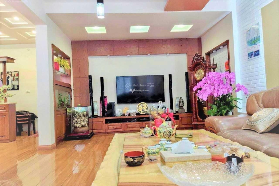 Bán nhà có diện tích gồm 51m2 vị trí mặt tiền tọa lạc ngay tại Láng Hạ, Thành Công bán ngay với giá cực mềm 13.2 tỷ-01
