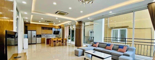 Bán nhà bán ngay với giá thương lượng 50 tỷ có diện tích chính 112m2 vị trí cực kì thuận lợi ngay tại Linh Lang, Ba Đình-02