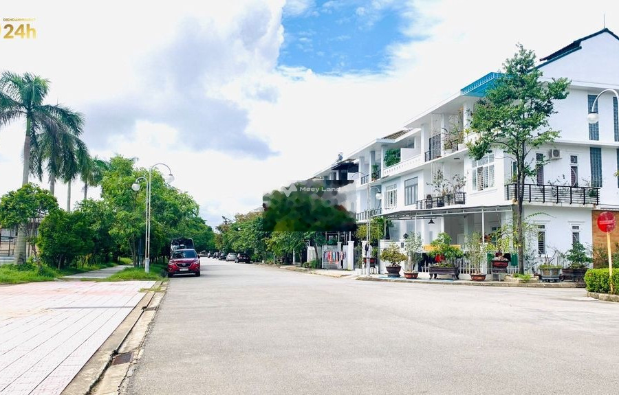 Giá chỉ 6.5 tỷ bán nhà diện tích khoảng 126m2 vị trí trung tâm Huế, Thừa Thiên Huế trong nhà bao gồm 5 PN, 5 WC liên hệ trực tiếp để được tư vấn-01