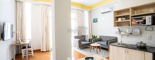 Cho thuê căn hộ tọa lạc trên Nguyễn Thị Minh Khai, Quận 1, thuê ngay với giá thực tế từ 12 triệu/tháng tổng diện tích 60m2-02