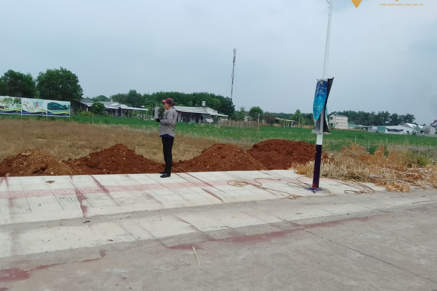 Đất khu công nghiệp Bàu Bàng, 200m2 có 100m2 thổ cư, đã có sổ-01