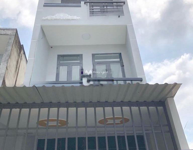Bán nhà tại Quận 8, Hồ Chí Minh bán ngay với giá hấp dẫn từ 3.65 tỷ có diện tích gồm 5999m2, hướng Tây tổng quan trong ngôi nhà 4 PN-01