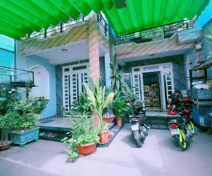 Cần bán nhà riêng huyện Long Thành, Đồng Nai, giá 8 tỷ-01
