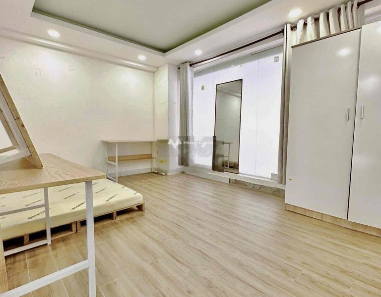Căn hộ 1 phòng ngủ, cho thuê căn hộ vị trí thuận lợi tọa lạc ngay trên Quận 3, Hồ Chí Minh, căn hộ bao gồm 1 phòng ngủ, 1 WC lh biết chi tiết-01