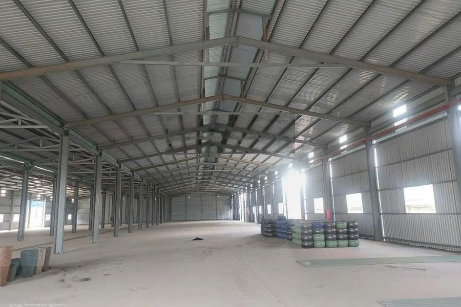 Xưởng cụm gốm sứ Tân Hạnh, khuôn viên 5000m2, xưởng 4000m2, giá 150tr/tháng -01