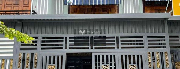 Tại Nguyễn Đức Thuận, Thủ Dầu Một, cho thuê nhà, thuê ngay với giá cực mềm 20 triệu/tháng có diện tích sàn 95m2 giá rẻ bất ngờ-03
