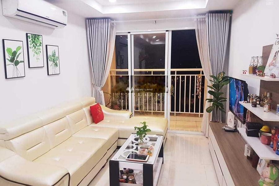 Ngôi căn hộ gồm có 2 PN, bán chung cư vị trí hấp dẫn Khuông Việt, Hồ Chí Minh, trong căn hộ tổng quan có tổng 2 phòng ngủ, 1 WC dọn vào ở ngay-01