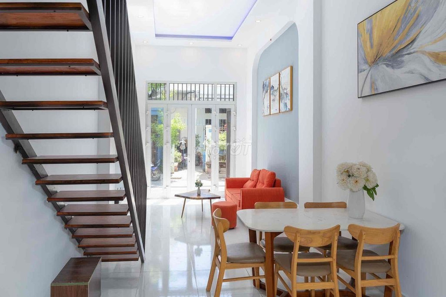 Cho thuê nhà trong Nguyễn Thiện Kế, Đà Nẵng, thuê ngay với giá mua ngay chỉ 9 triệu/tháng diện tích thực dài 50m2, tổng quan trong nhà 2 phòng ngủ-01