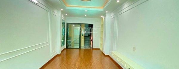 Nhà có 4 PN bán nhà ở diện tích khoảng 40m2 bán ngay với giá siêu tốt chỉ 7.4 tỷ vị trí mặt tiền tại Thụy Khuê, Thụy Khuê-02