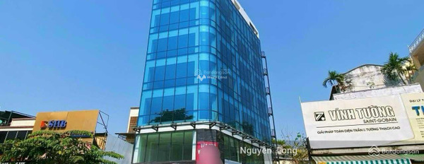 Bán nhà giá bán công khai chỉ 37 tỷ diện tích 206m2 vị trí thuận lợi nằm ở Nơ Trang Long, Phường 7-03