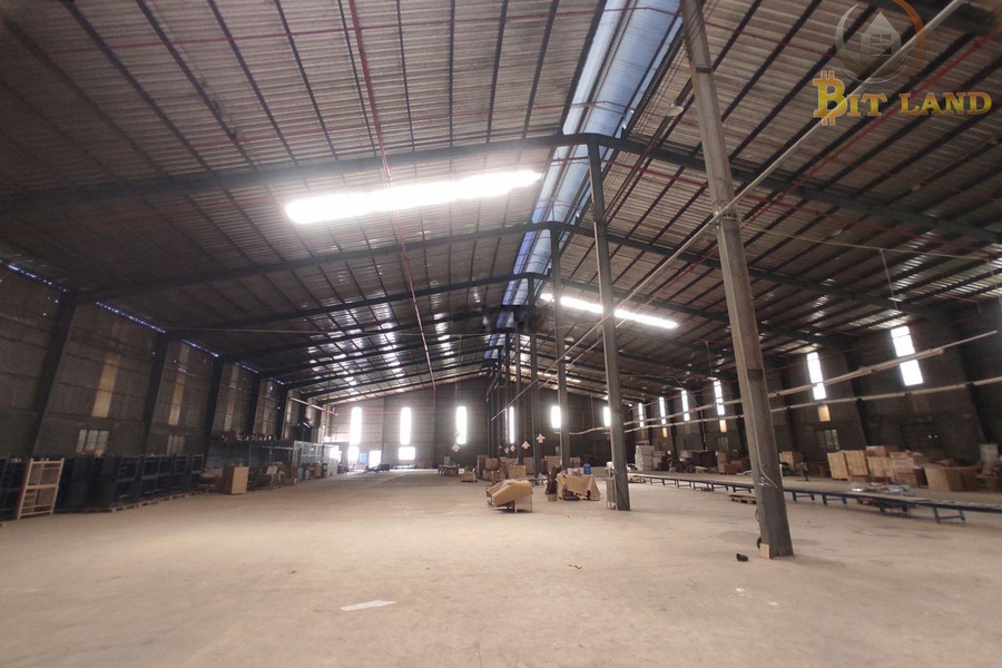 Cho thuê xưởng 7000m2 đạt chuẩn KCN ở Vĩnh Cửu, Đồng Nai mà giá cực rẻ chỉ bằng 1/4 giá KCN -01