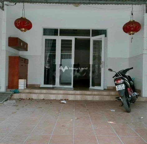 Cho thuê nhà, giá thuê cực tốt 5 triệu/tháng diện tích tiêu chuẩn 100m2 ngay ở Nguyễn Tri Phương, Chánh Nghĩa