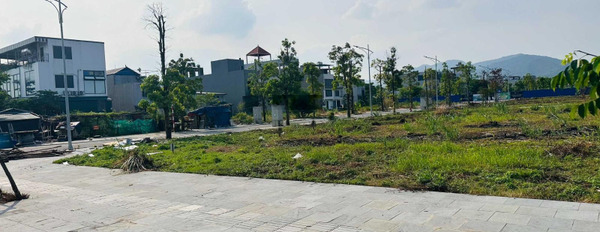 Bán lô góc 123m2 đất nền sẵn sổ ngay gần khu công nghiệp Nhuận Trạch ngay Thị Tấn Lương Sơn -02