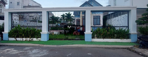 Ngôi nhà gồm 2 PN bán nhà bán ngay với giá khủng 4.3 tỷ có diện tích 223m2 ngay ở Phước Lý, Long An-03