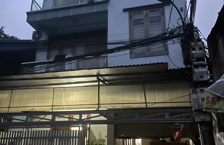 Cần bán căn nhà 3 tầng gần ngân hàng Agribank đường Bắc Nam, phường Gia Sàng