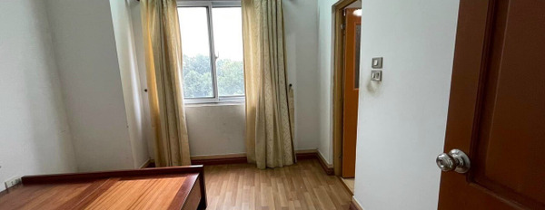 Bán gấp căn hộ chung cư Kim Liên, Phạm Ngọc Thạch, 76m2, 3 phòng ngủ, chỉ 2,95 tỷ-02