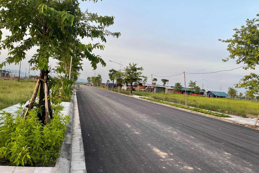 Bán đất vị trí đẹp nằm trên Vạn Yên, Hà Nội. Diện tích 105m2-01