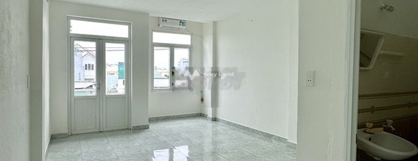 Giá thuê siêu ưu đãi từ 11 triệu/tháng cho thuê sàn văn phòng nằm ngay Trần Huấn, Cẩm Lệ diện tích gồm 100m2-03