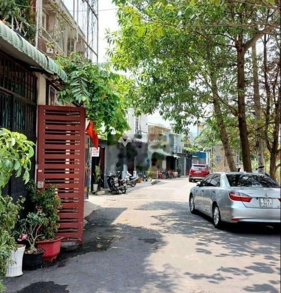 Vị trí đặt tọa lạc ở Trần Văn Mười, Hồ Chí Minh cho thuê nhà thuê ngay với giá gốc chỉ 4.5 triệu/tháng, căn này gồm 2 PN, 1 WC-01