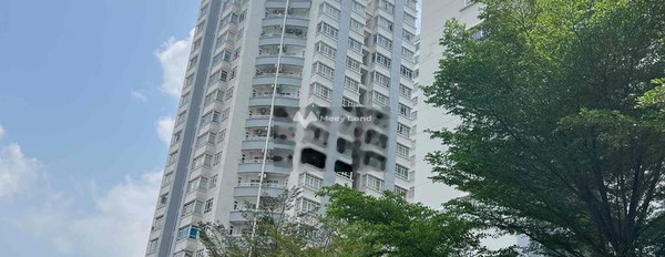 Diện tích 86m2, bán chung cư giá bán cơ bản 3.5 tỷ mặt tiền tọa lạc tại Hậu Giang, Hồ Chí Minh, trong căn hộ này có 3 phòng ngủ, 3 WC vị trí trung tâm-03