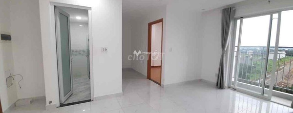 Căn hộ 2 PN, cho thuê căn hộ mặt tiền tọa lạc tại Nguyễn Văn Linh, Hồ Chí Minh, nhìn chung bao gồm 2 phòng ngủ, 1 WC gặp để trao đổi-02