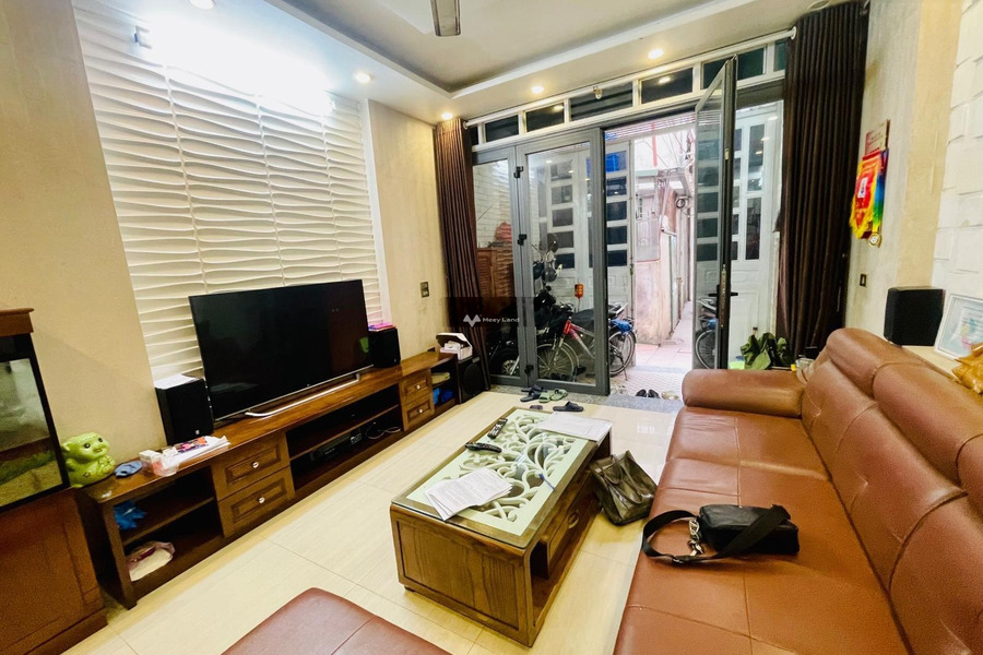 Bán nhà có diện tích chính 55m2 vị trí mặt tiền tọa lạc ngay tại Thanh Trì, Hà Nội giá bán cực tốt 5.5 tỷ-01