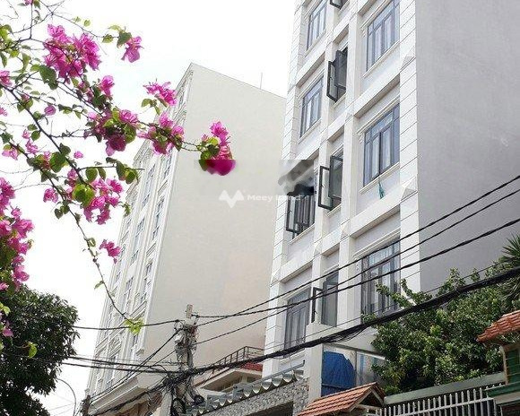 Bán nhà vị trí ở Nguyễn Thị Đặng, Quận 12 bán ngay với giá hạt dẻ chỉ 16 tỷ có diện tích rộng 240m2 trong nhà này thì có 40 PN