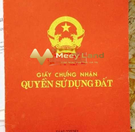 Do thiếu tiền trả nợ bán mảnh đất, 8000 m2 vị trí đẹp tọa lạc tại Hoàng Mai, Hà Nội giao thông thuận lợi