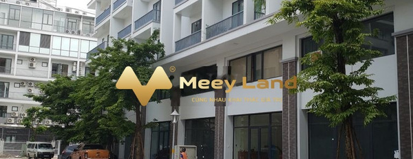 Bán nhà ở có diện tích rộng 120 m2 giá cạnh tranh 18 tỷ vị trí hấp dẫn ngay tại Hồng Hải, Quảng Ninh-02
