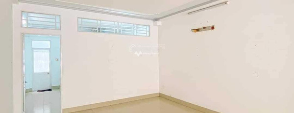 Nhà gồm 1 phòng ngủ, cho thuê nhà, thuê ngay với giá hấp dẫn 25 triệu/tháng diện tích tầm trung 92m2 vị trí đặt ở tại Lý Tự Trọng, Ninh Kiều-03
