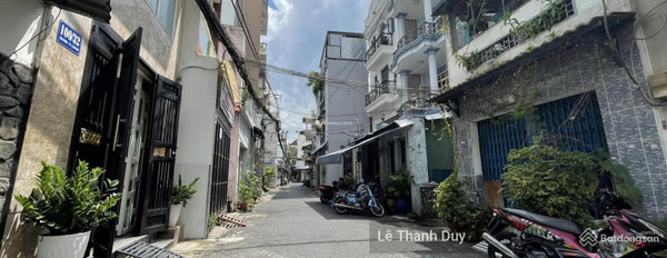 Bán nhà diện tích 72m2 vị trí thuận lợi tọa lạc trên Thiên Phước, Phường 9 bán ngay với giá vô cùng rẻ 9.6 tỷ nhà có tổng 5 phòng ngủ, 6 WC-02
