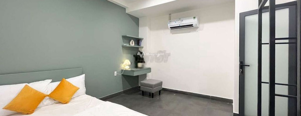 Trong căn hộ bao gồm 1 PN, cho thuê căn hộ vị trí tại Gò Vấp, Hồ Chí Minh, 1 WC dọn vào ở ngay-02