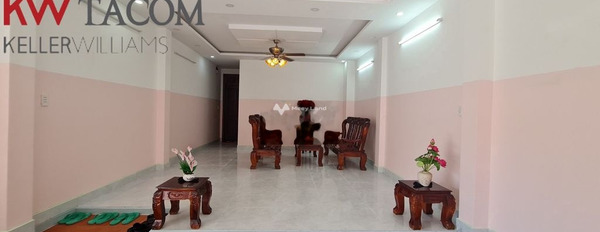 Vị trí đặt nằm ngay Đặng Văn Trơn, Đồng Nai, cho thuê chung cư giá thuê giao lưu chỉ 2.8 triệu/tháng, tổng quan gồm có 2 PN, 1 WC bãi đậu xe rộng-02