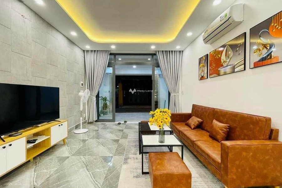 Cho thuê nhà ở diện tích là 100m2 thuê ngay với giá mua liền từ 32 triệu/tháng vị trí thuận lợi tọa lạc trên Phường 10, Phú Nhuận-01