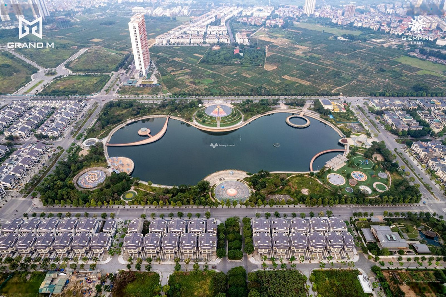 Bán biệt thự, bán ngay với giá ưu đãi 31.5 tỷ có diện tích chuẩn 180m2 vị trí thuận lợi ngay ở Hà Đông, Hà Nội-01
