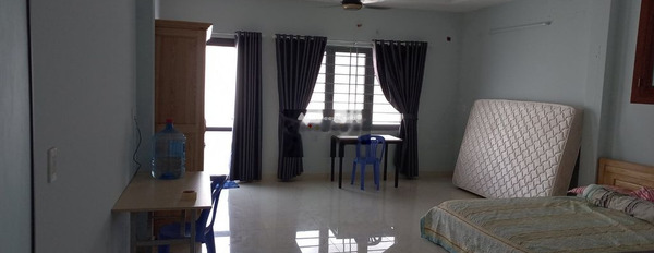 Cho thuê phòng trọ diện tích chung 35m2 trong Nguyễn Lâm, Bình Thạnh thuê ngay với giá sang tên 7 triệu/tháng-03
