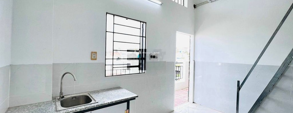 Cho thuê chung cư ngay trên Nguyễn Văn Công, Hồ Chí Minh, tổng quan căn hộ có 1 phòng ngủ, 1 WC liên hệ liền-02
