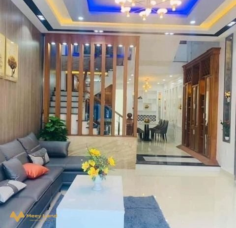 Cho thuê căn hộ studio tại Trần Thái Tông, Cầu Giấy, Hà Nội. Diện tích 40m2, giá 7 triệu/tháng