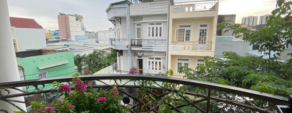Nhà 4 phòng ngủ bán nhà ở có diện tích chung 95m2 giá bán chốt nhanh chỉ 8.2 tỷ vị trí thích hợp Phước Long B, Hồ Chí Minh, hướng Tây-02