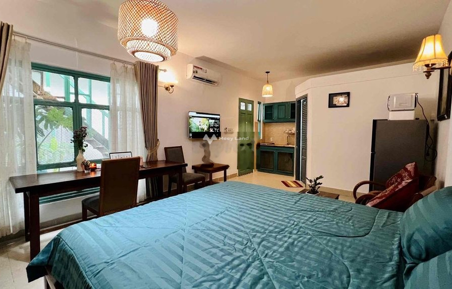 Cho thuê căn hộ có diện tích gồm 40m2 vị trí nằm ngay Thảo Điền, Thủ Đức giá thuê cực mềm chỉ 10.5 triệu/tháng ban công view đẹp-01