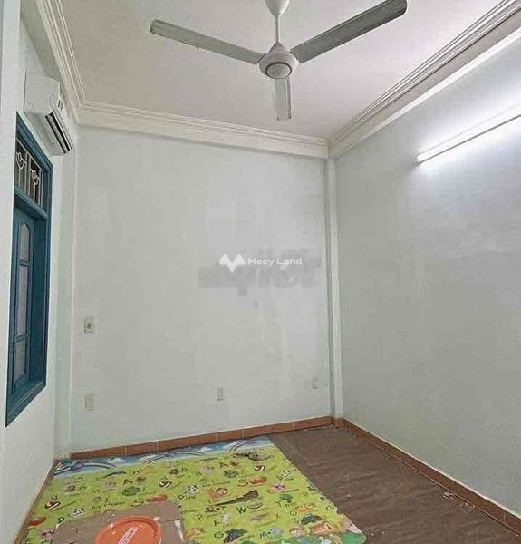 Giá bán 8.9 tỷ bán nhà có diện tích chung là 82m2 vị trí tốt tại Liễu Giai, Hà Nội trong căn này thì gồm 4 phòng ngủ, 5 WC ở lâu dài-01